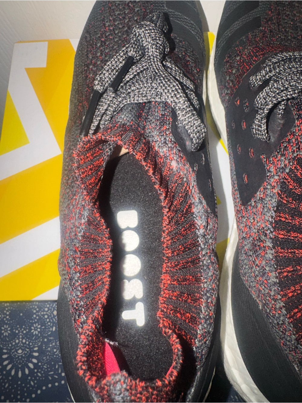 Adidas Ultra Boost uncaged “Carbon” - Picture 4 of 8
